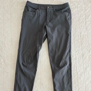 Lululemon men’s abc slim pants • size 31